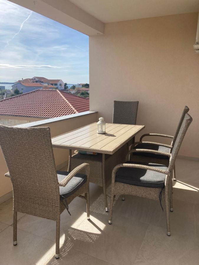 Apartman Hmelina Vrsi Exteriér fotografie